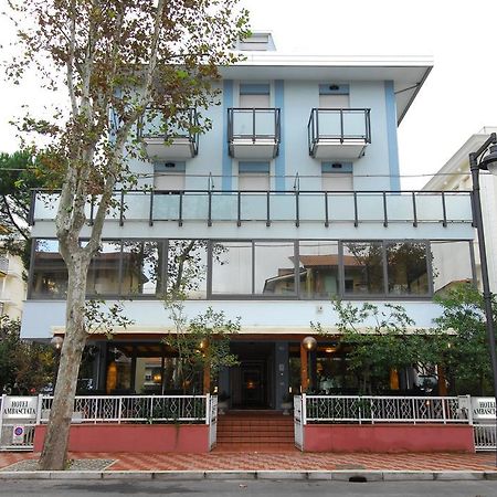 Hotel Ambasciata Cesenatico Eksteriør bilde
