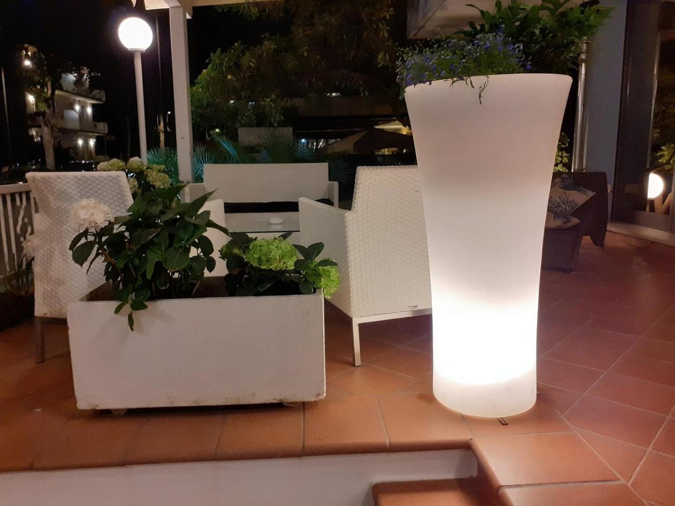 Hotel Ambasciata Cesenatico Eksteriør bilde