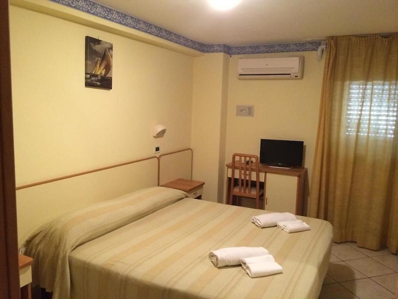 Hotel Ambasciata Cesenatico Eksteriør bilde