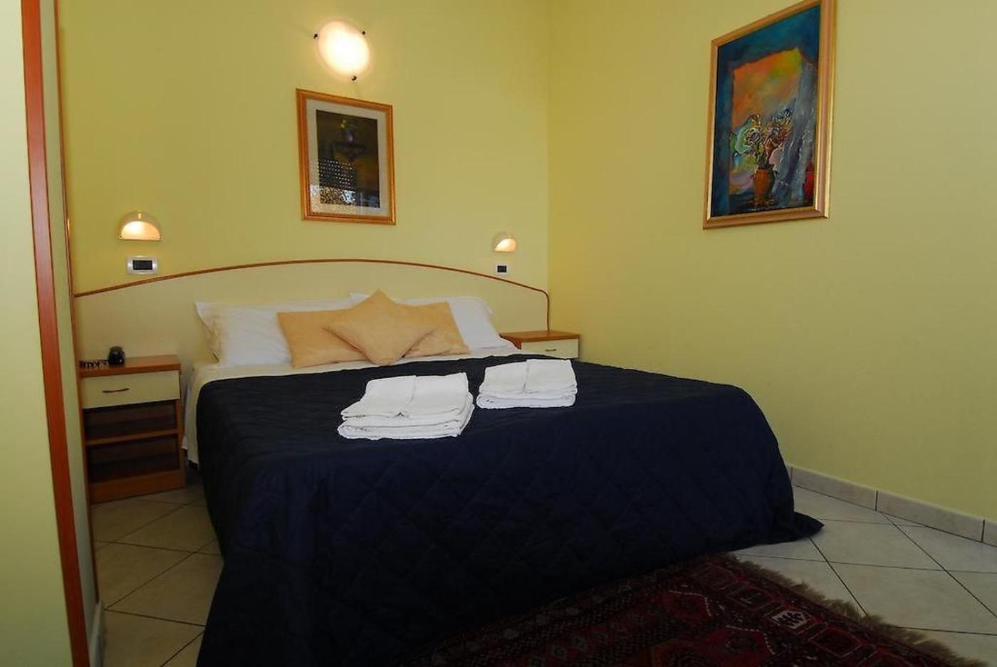 Hotel Ambasciata Cesenatico Eksteriør bilde
